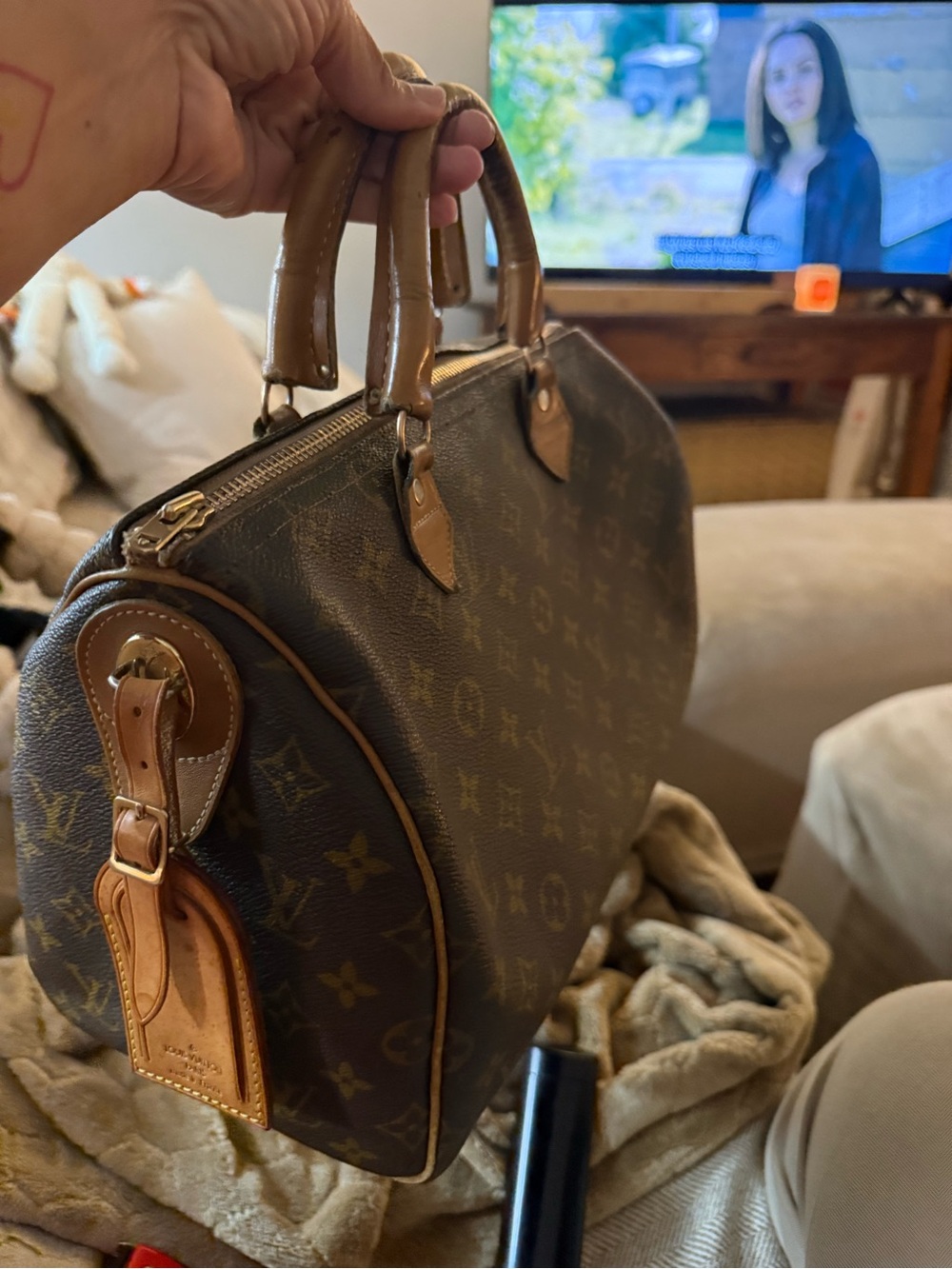 Louis Vuitton Vintage Speedy 30. The French Company edition.